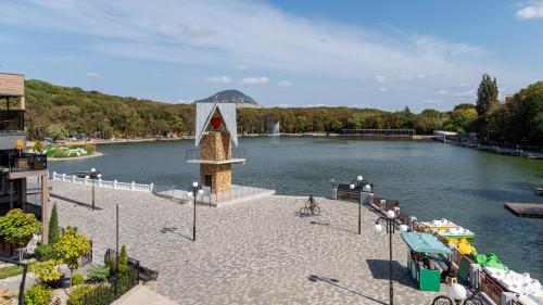Железноводск. Курортное озеро