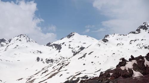 250528x56